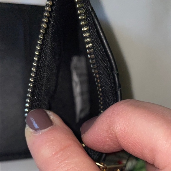 Badgley Mischka Black Quilted Wallet - Picture 5 of 7